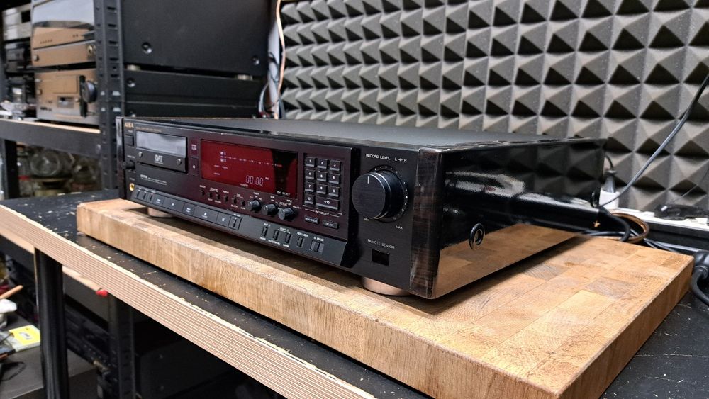 Magnetofon DAT AIWA XD-1100Z