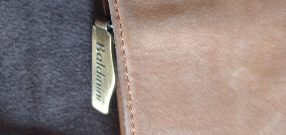 Сумка жіноча шкіряна