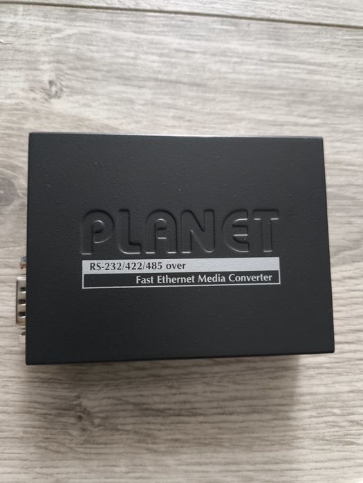 Fast ethernet media converter