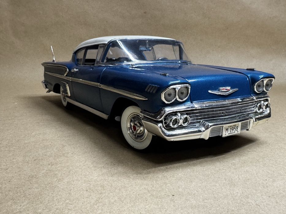 Chevrolet Impala 1958рік модель 1:18 Подарунок