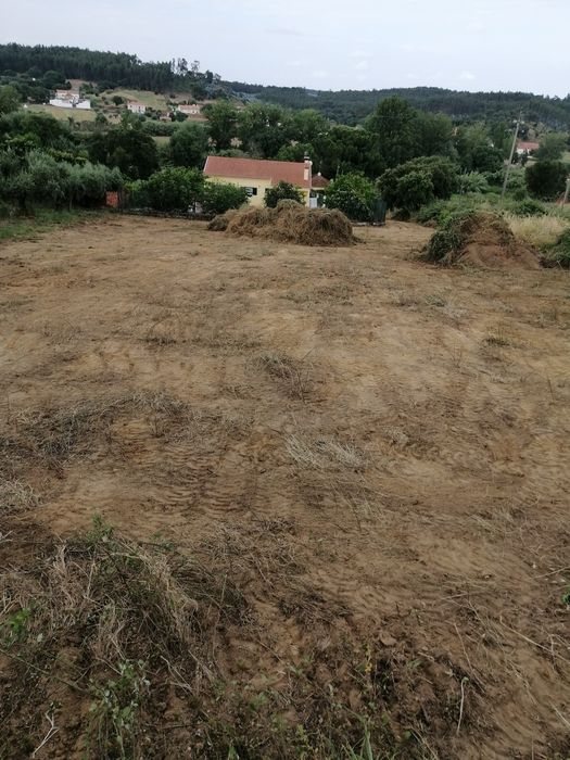 terreno construção Rio Maior