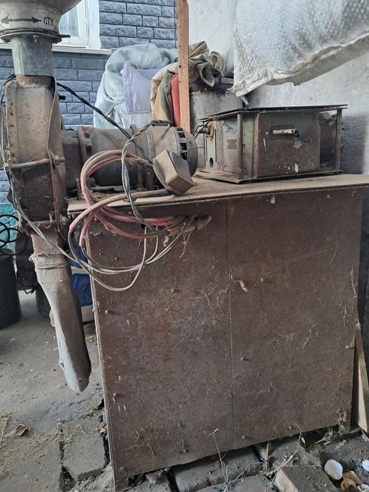 Зернодробилка,траворіз