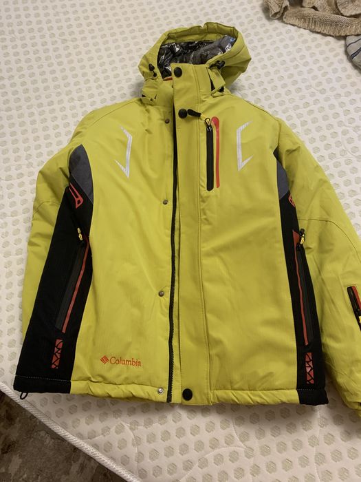 Куртка зимова одягав 2 рази