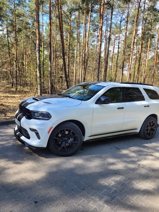 Sprzedam Dodge Durango.
