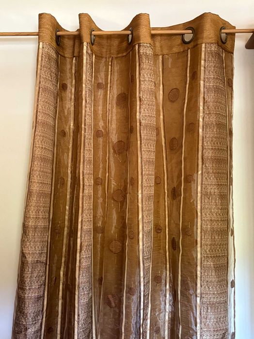 Cortina Dupla com Ilhós