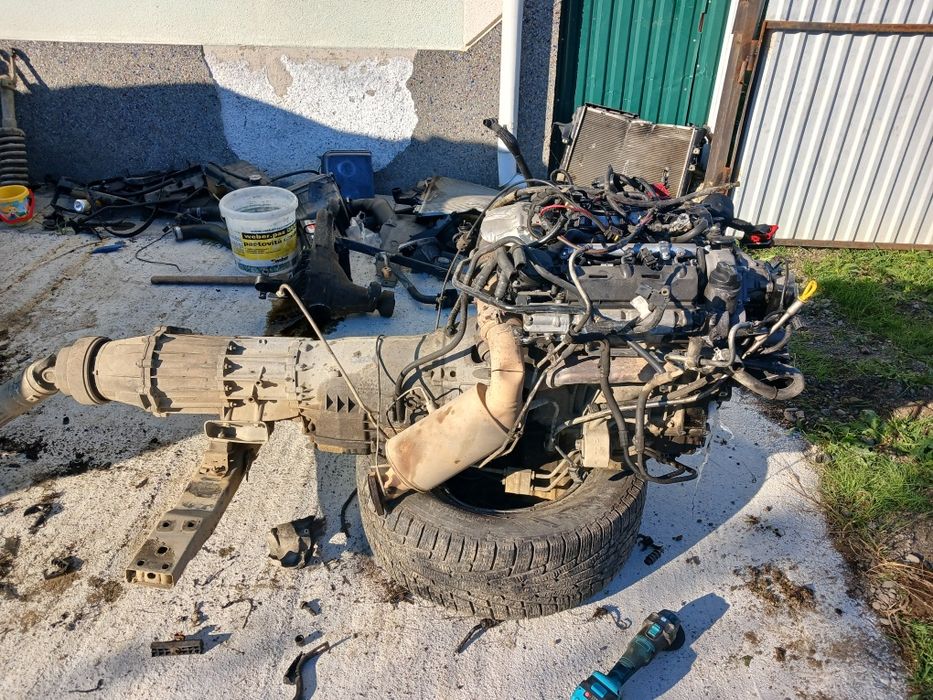 Moтор гранд чироке