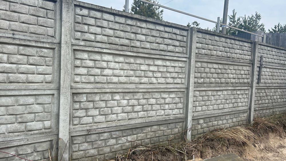 Продам Бетонний забор секційний бу (єврозабор)