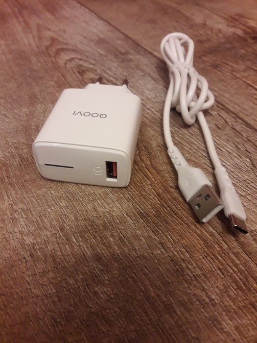 Блок со шнуром  быстрая зарядка