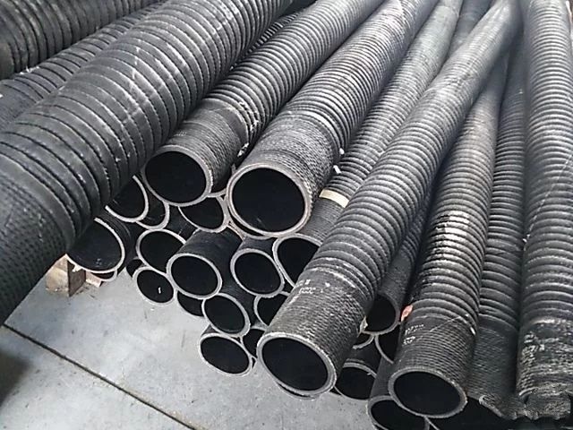 Для химии топливный шланг напорно*всасывающий маслобензостойкий рукав