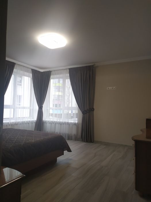 Калинова слобода-2,містечко закритого типу,сучасна квартира.