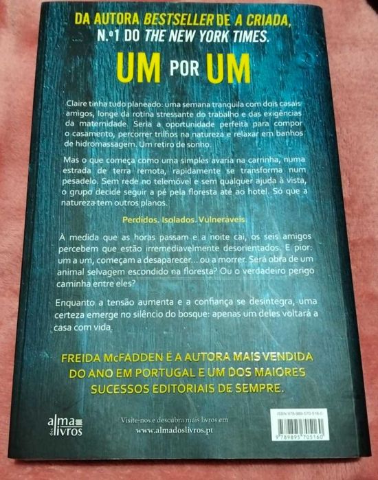 Um por um, Freida McFadden