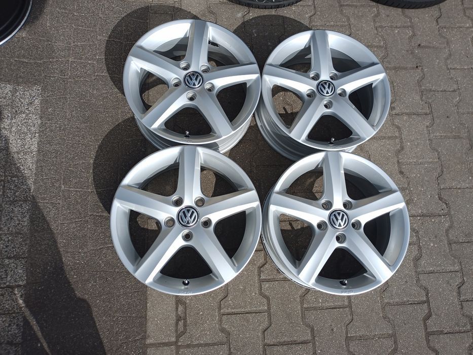 16" VW OE 5G0 Golf V VI VII BARDZO ŁADNE Sharan Eos Caddy Touran T-Roc Passat Audi A3 Skoda Octavia Karoq  NR21