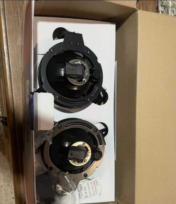 Противотуманные фары Mitsubishi L200