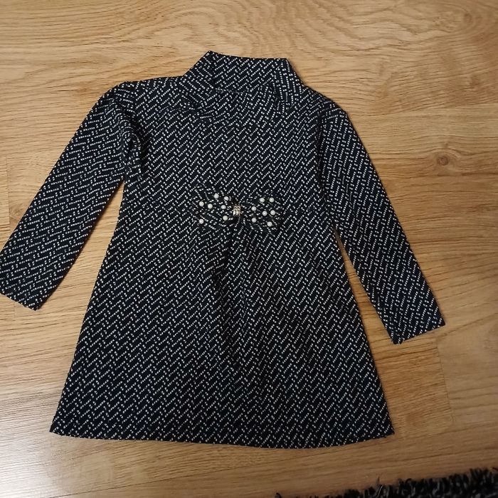 Sukieneczka   elegancka   dziewczęca 92