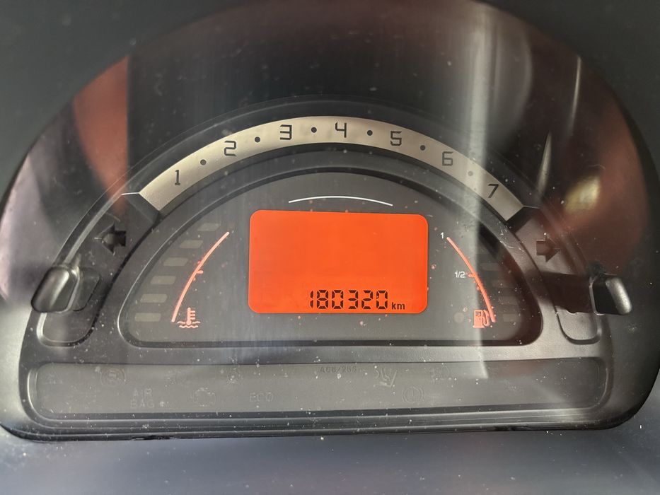 Vendo citroen c2