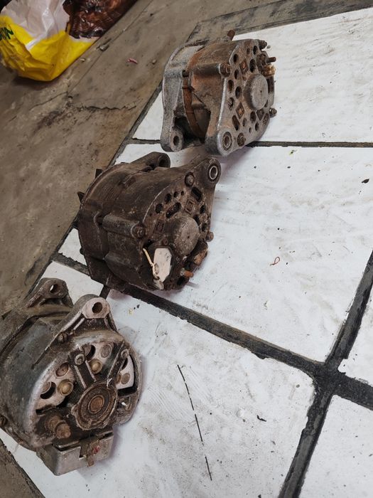 Продаю генераторы от авто (рабочие/нерабочие)