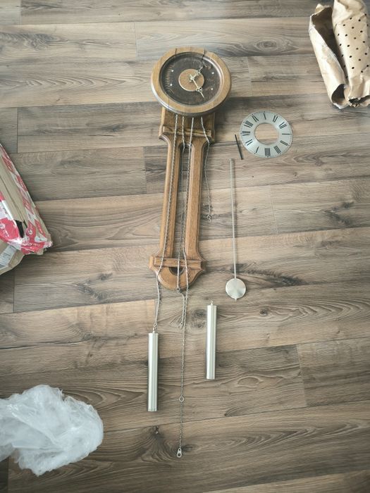 Mechanizm zegara +zegar drewniany obudowa uszkodzona