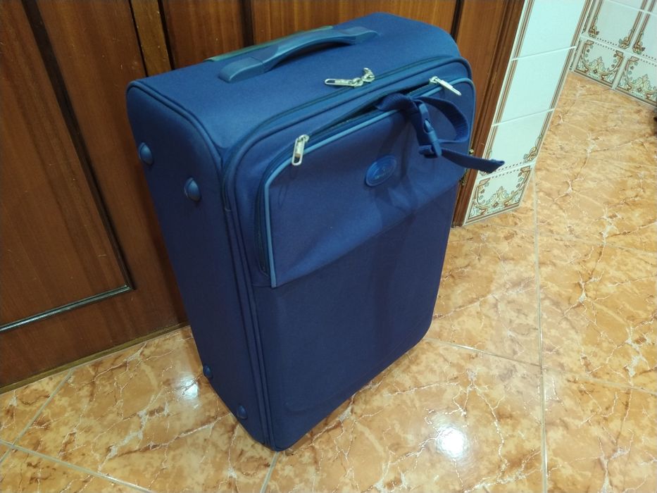 Mala malas de porão até 23 kg viagem casa quarto apartamento carro.