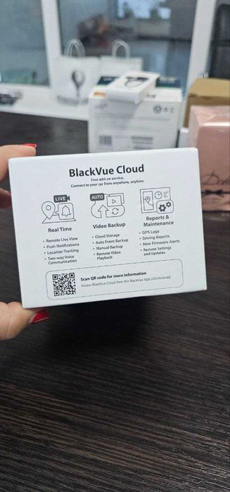 Продам видеорегистратор BlackVUE DR970X-1CH Plus II новый