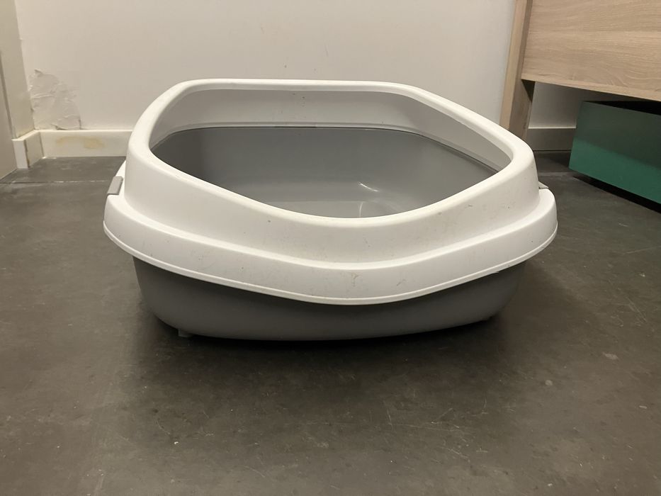 Vendo caixa de areia para gato