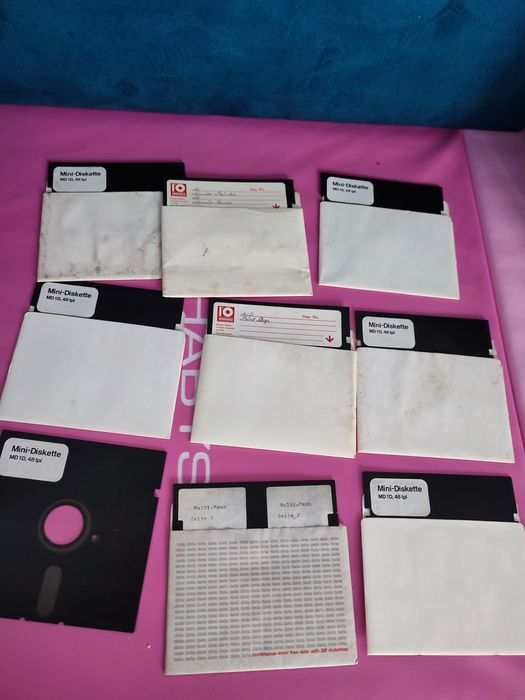 49 Dyskietek 5.25 Commodore