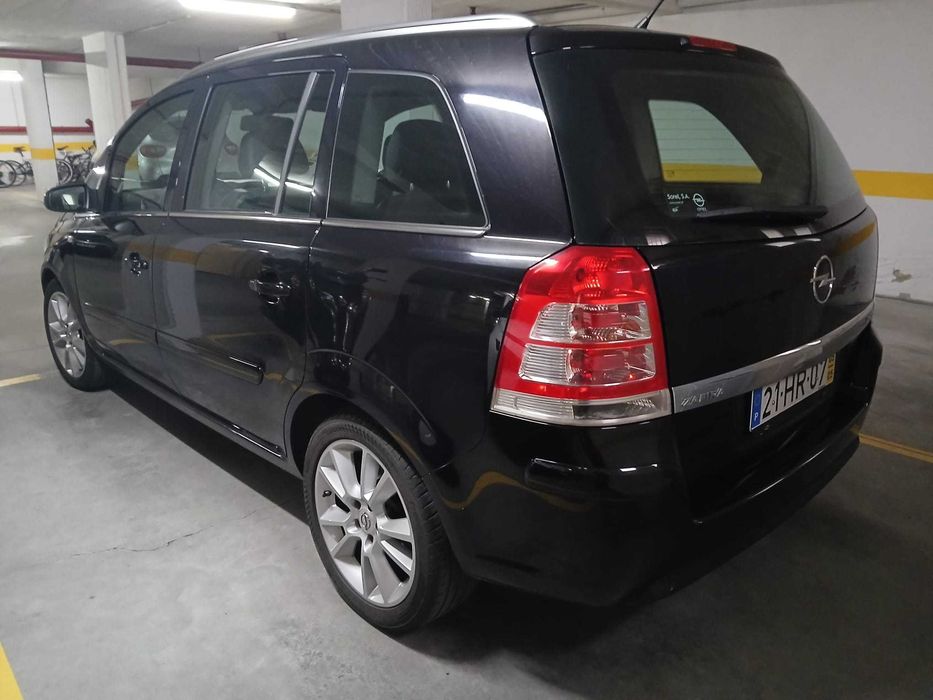 Opel Zafira 1.7 CDTI Cosmo - Negociável