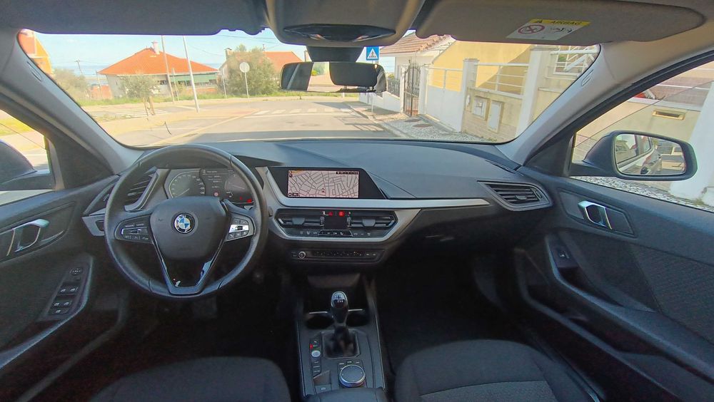 BMW 116d Advantage - Nacional - 2021/12