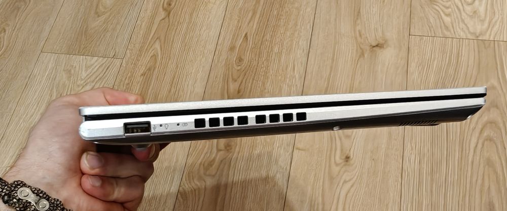 ASUS Vivobook 15X R5-5600H/16GB/512/Win11 OLED