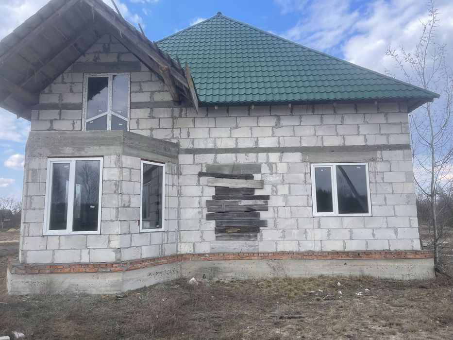 Продається недобудований будинок