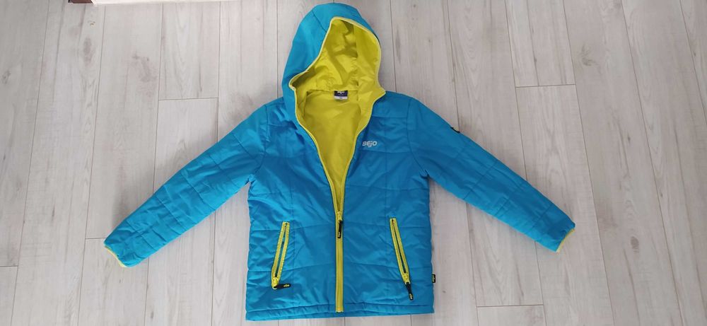 Kurtka wiosenna 152 cm