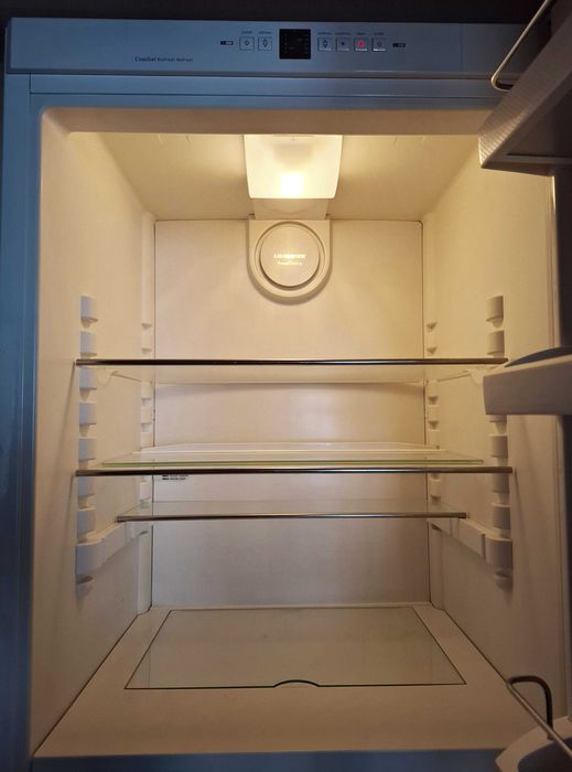 Холодильник LIEBHERR