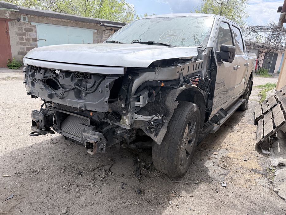 Продам Ford f-150 ligting 2023