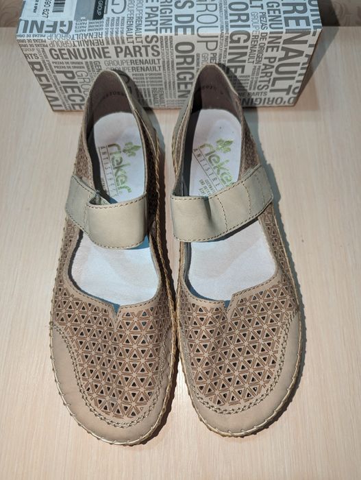 Rieker туфлі шкіряні устілка антистрес 26.5 см ширина 9 см взуті один