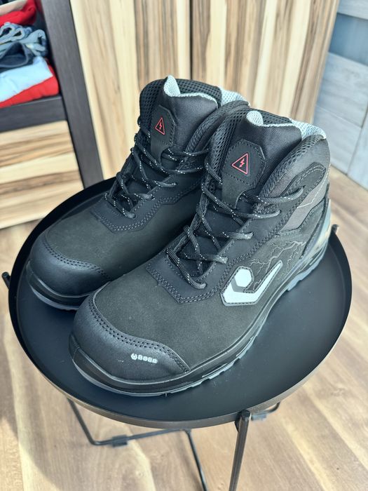 Buty ochronne trzewiki robocze Base i-Omega Top Eh