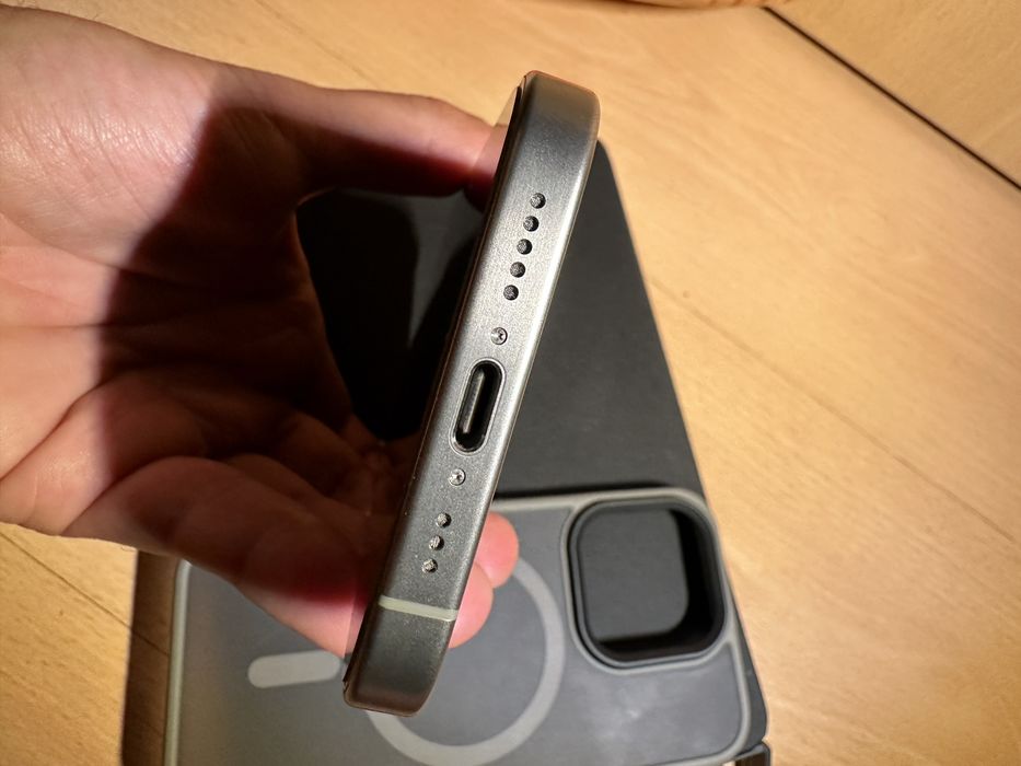 iPhone 15 Pro (256GB - Garantia Dez 2026)