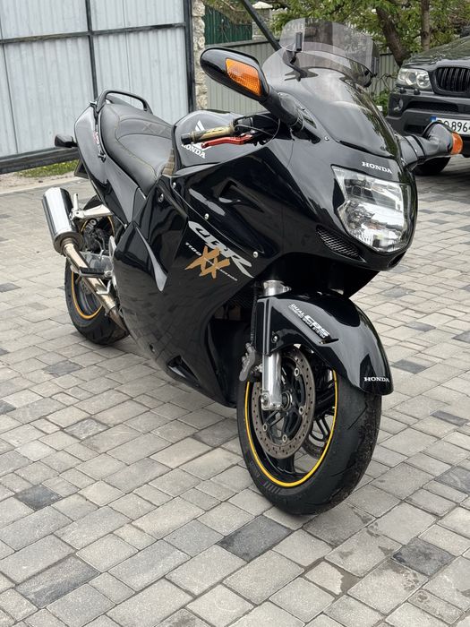 honda cbr 1100xx super blackbird