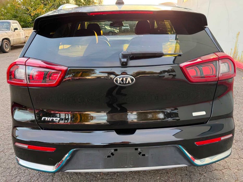 Kia Niro      2018