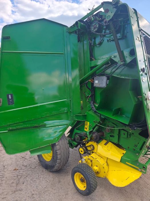 Рулонний прес підборщик John Deere 580 Джон Дір рулоннік 582, 550, 590