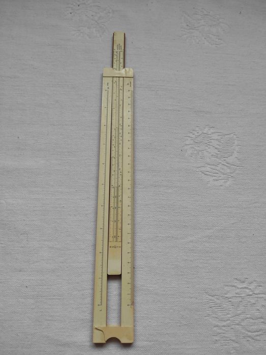 Линейка логарифмическая