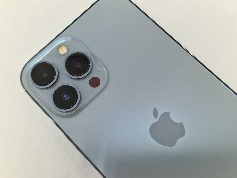 Iphone 13 PRO MAX 256GB/ Sierra Blue/ Bat 85%/ Grade A- + ładowarka