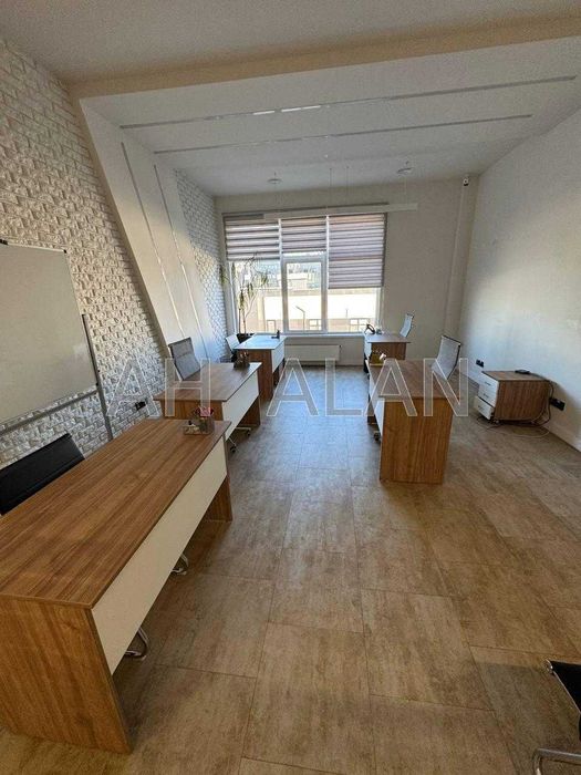 Оренда офісу без комісії вул. Максимовича БЦ Голосіївський район - Вид 2