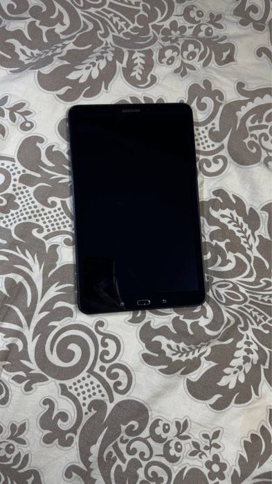 Планшет Samsung  Tab A SM- T585