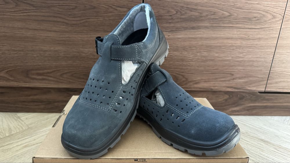Letnie - Lekkie buty robocze - rozm. 43