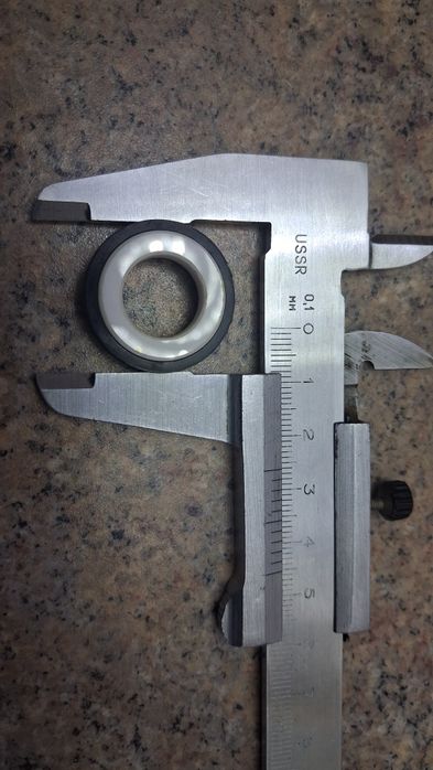 Сальник торцевий пружинний 301-13 для насоса