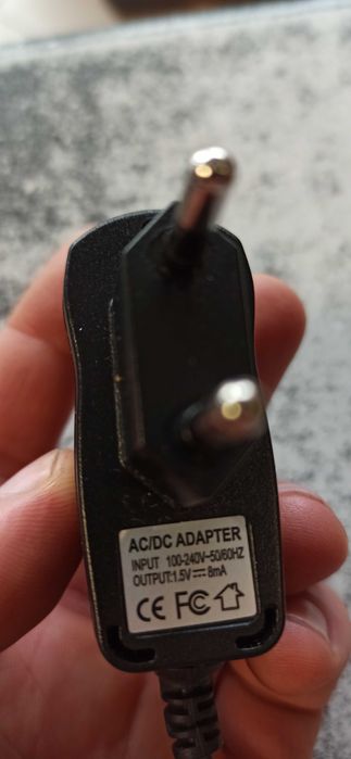 Ładowarka mini USB 1.5v 8mA zasilacz