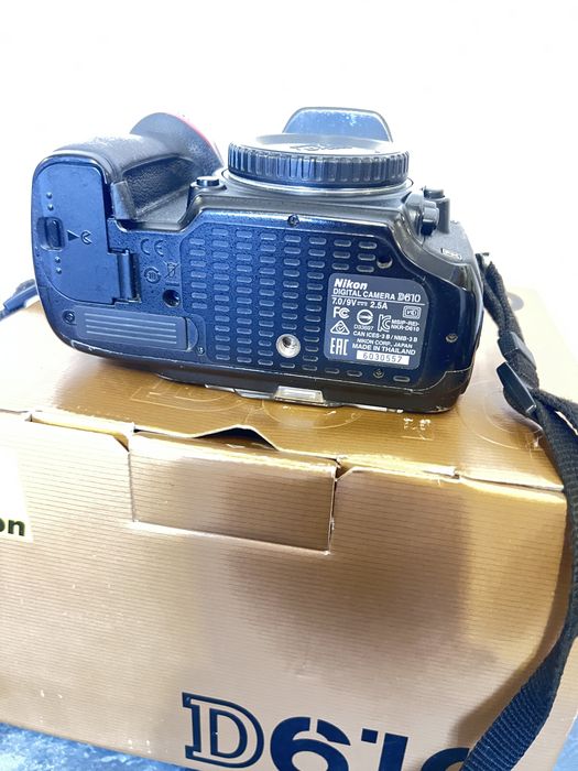Фотоапарат Nikon D610 body