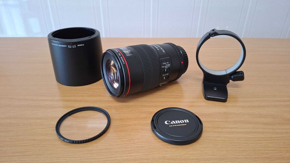 Canon EF 100 f/2.8L Macro IS USM