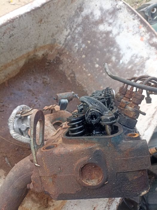 Cabeça colaça de motor SD22 Nissan cabal ,Urvan e aplica em impilhador