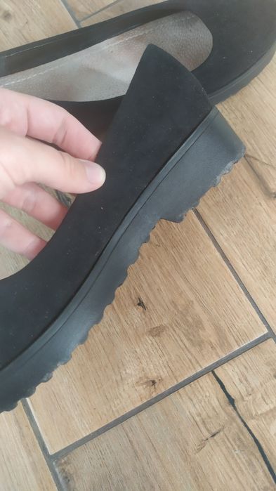 Туфлі на платформі