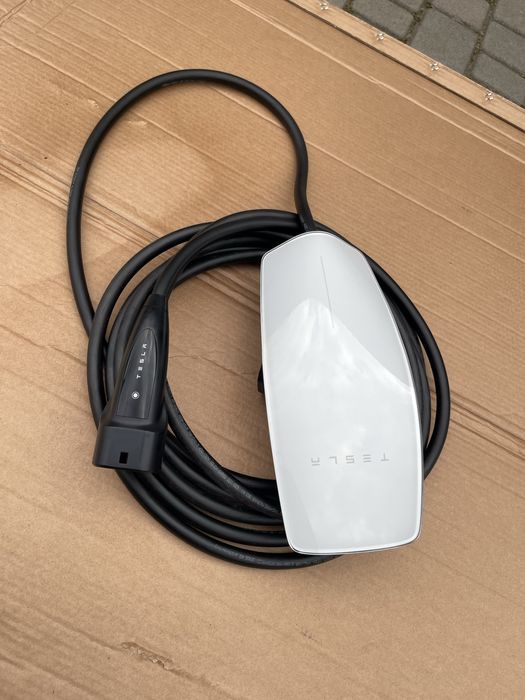tesla wall connector - купити аксесуари для авто - Ціна на OLX.ua